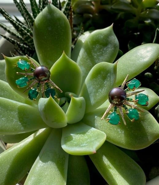 Muzo X Katherine Jetter Collaboration Emerald, Pearl & Diamond Fan Earrings